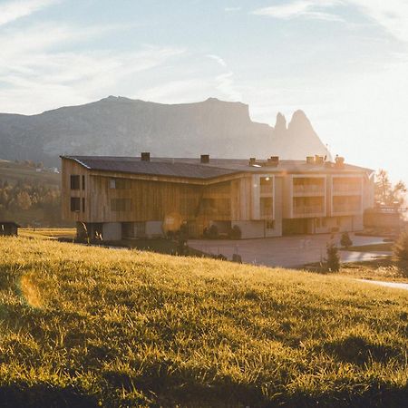 Hotel Icaro***S Alpe Di Siusi Esterno foto