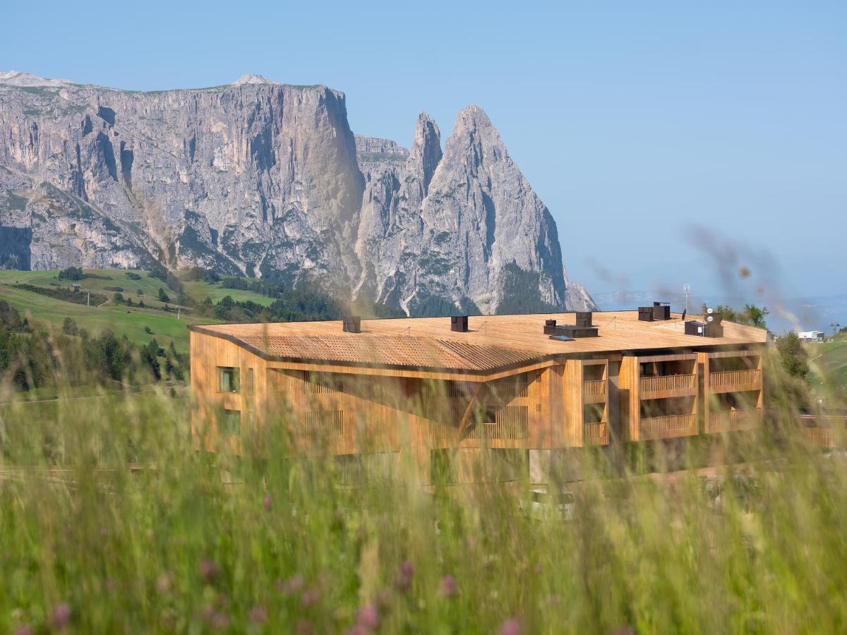 Hotel Icaro***S Alpe Di Siusi Esterno foto