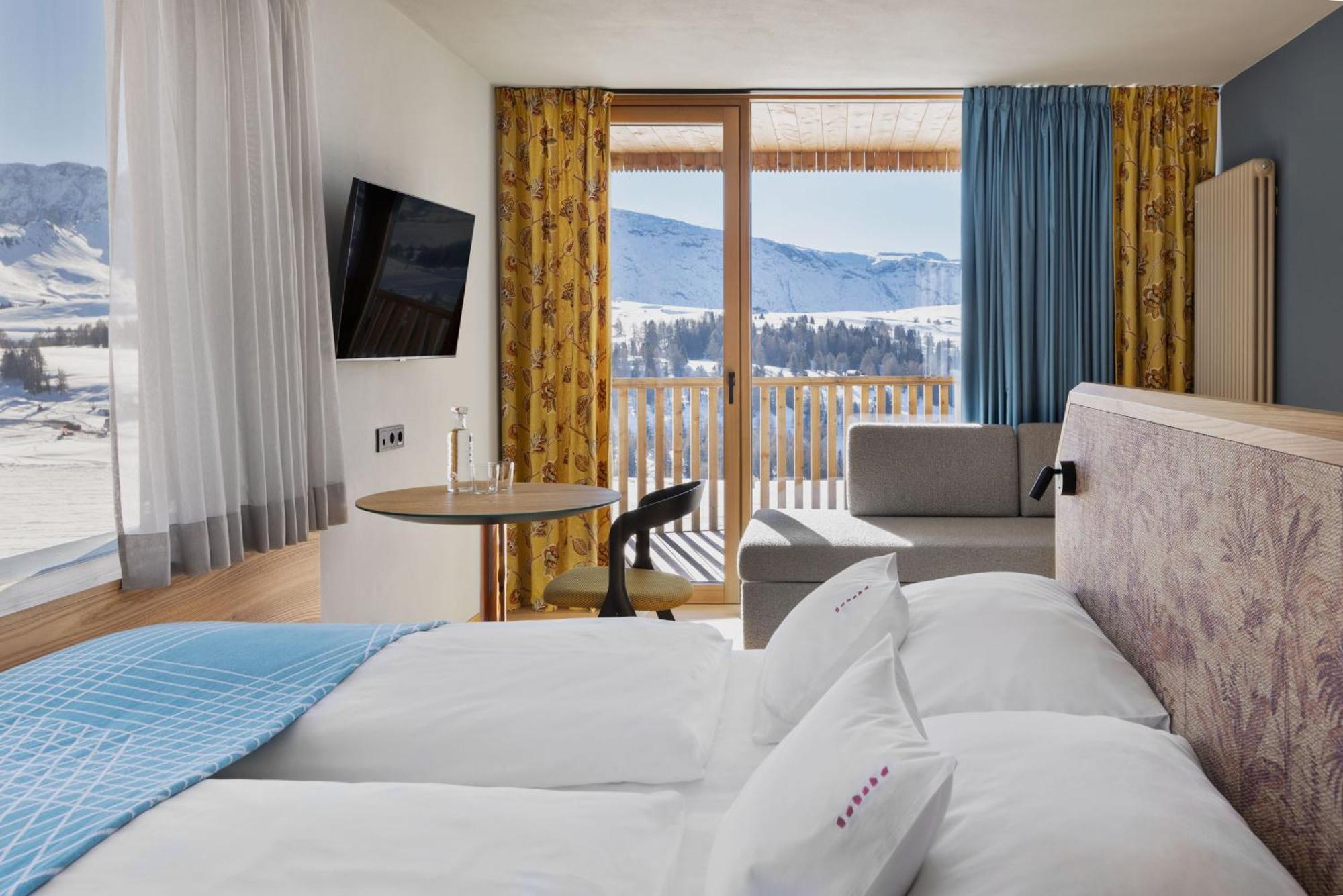 Hotel Icaro***S Alpe Di Siusi Esterno foto
