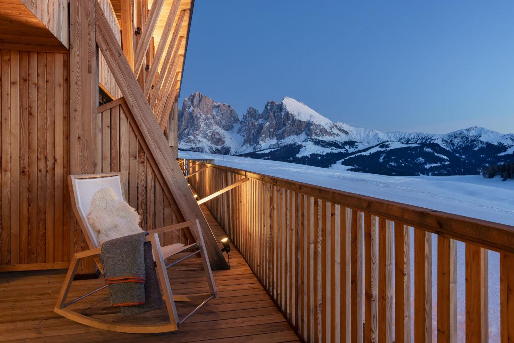 Hotel Icaro***S Alpe Di Siusi Esterno foto